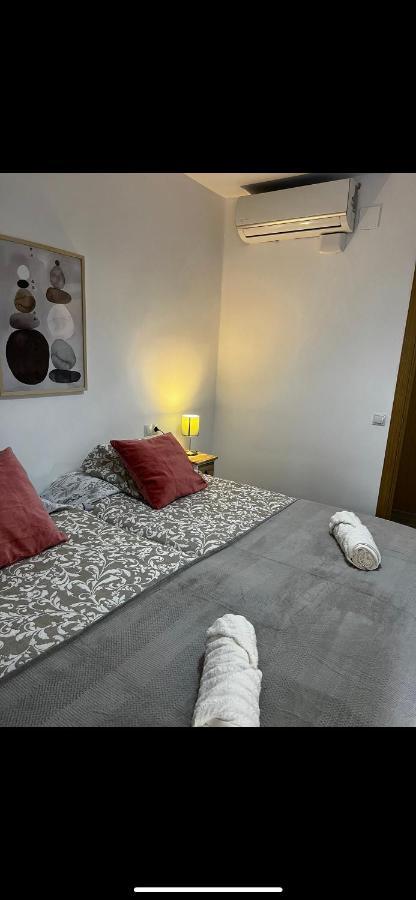 Апартаменты 3Centro Malaga Especial Grupos Parking Gratis Экстерьер фото